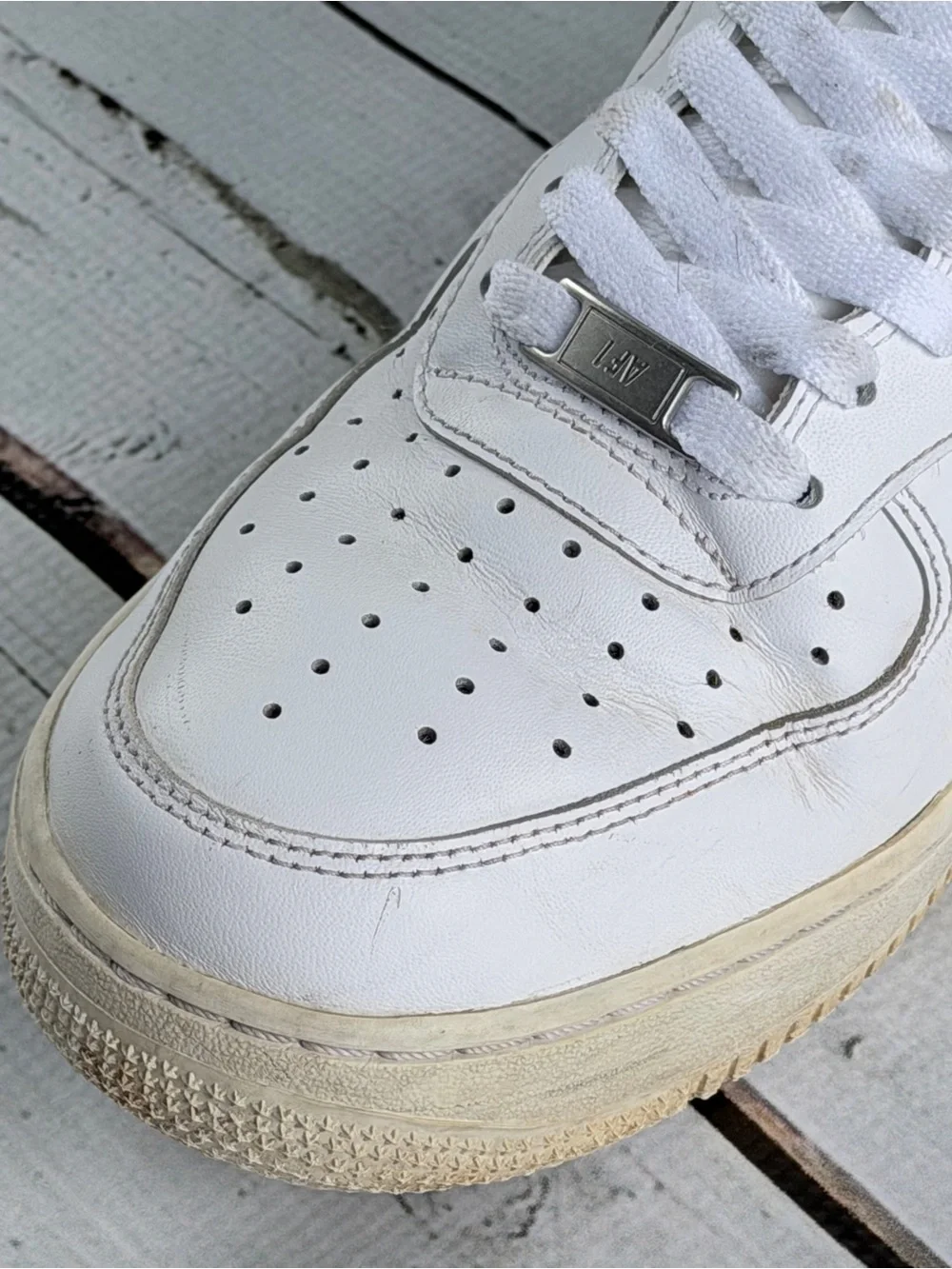 Nike Air Force 1 '07 Low Triple White - Men's Size 11